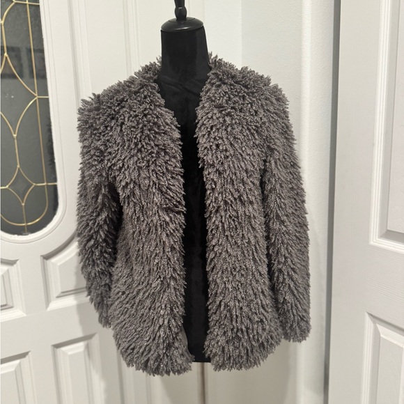 G by Guess Jackets & Blazers - G by Guess Faux Fur Fuchsia Bomber Jacket Women's XS Gray Long Sleeve Soft